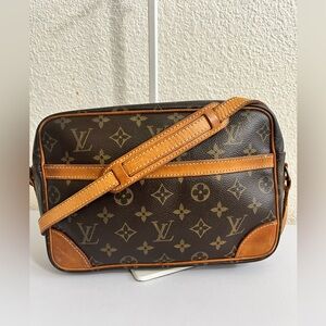 Louis Vuitton Monogram Canvas Messenger Bag in Brown and Tan